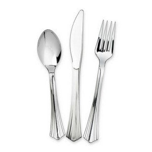 7" Reflections Silver Plastic Heavyweight Spoons - 1 Bag